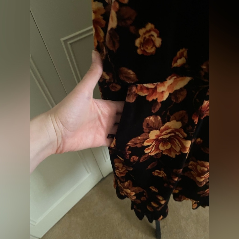 Torrid black at the knee velvet ruffle tier dress floral autumn fall - Picture 6 of 17
